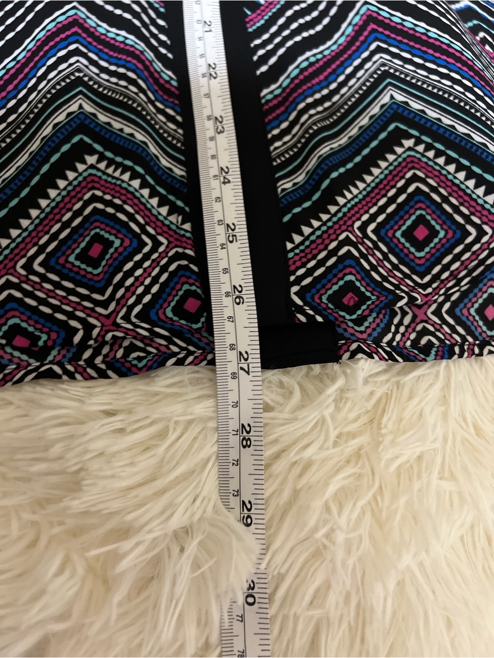 Sleeveless Camisole V-Neck Geometric Print Camisole - Medium -Career office - Picture 6 of 9